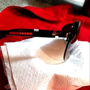 PRADA LINEA ROSSA